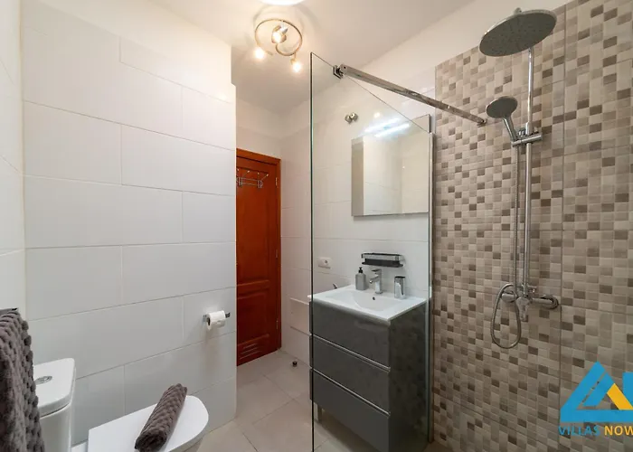 104 - Elise Present By Now Ltd 빌라 *